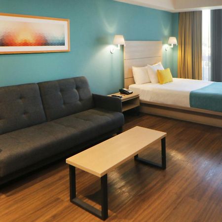 City Express Suites By Marriott Tijuana Rio Exterior foto